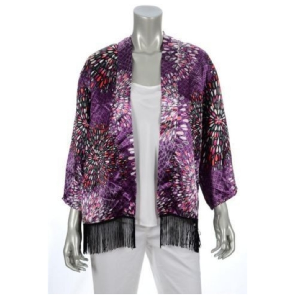 Bar lll Floral Print Fringe Trim Short Kimono Sleeve Cape‎ Purple L